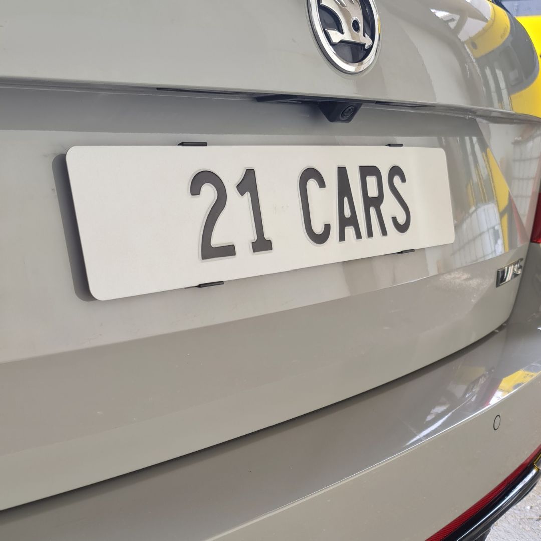 Klick Wechselschild Nummernschild Kennzeichenhalter | Langformat - 21CARS - 21 - 1 - 001 - 0745110432890