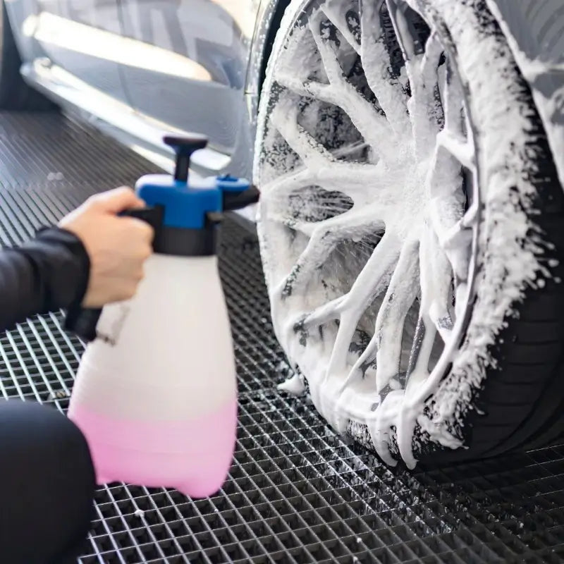 Autoreinigung & Pflege